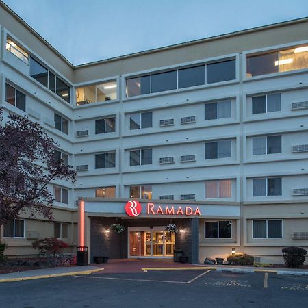 Ramada By Wyndham Downtown Spokane Exterior foto