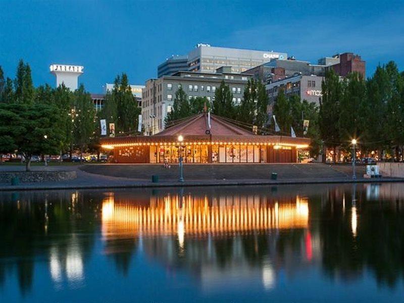 Ramada By Wyndham Downtown Spokane Exterior foto