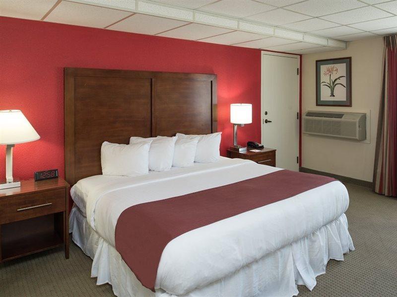 Ramada By Wyndham Downtown Spokane Exterior foto