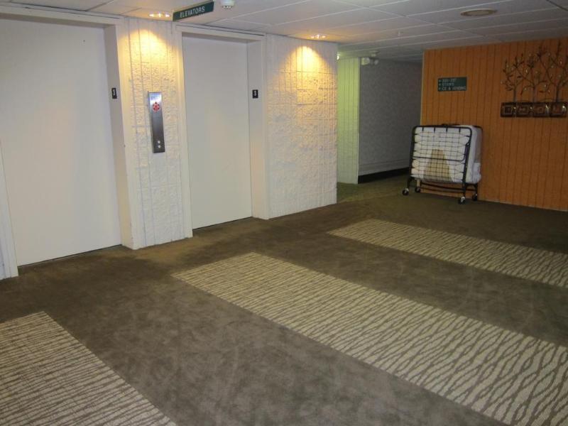 Ramada By Wyndham Downtown Spokane Exterior foto