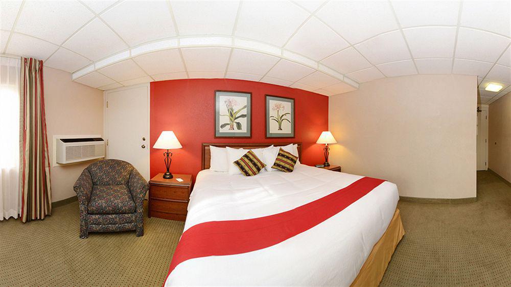 Ramada By Wyndham Downtown Spokane Exterior foto